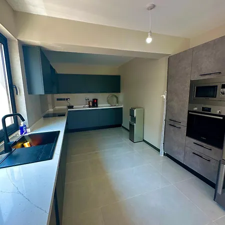 Yeni Iskele 3 Yatak Odali Muestakil Ortak Havuzlu Apartament *
