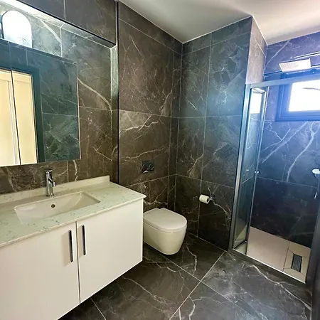 Yeni Iskele 3 Yatak Odali Muestakil Ortak Havuzlu Apartment Kyrenia (Northern Cyprus)