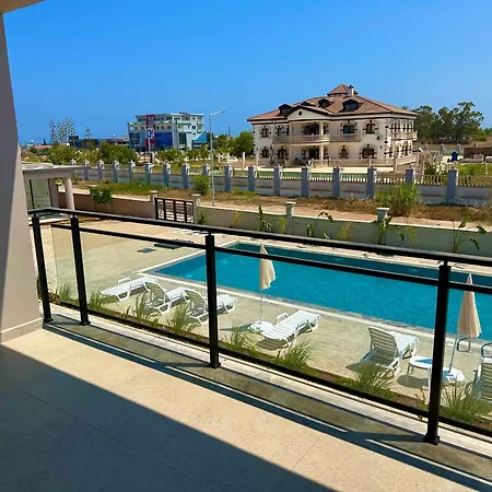 Yeni Iskele 3 Yatak Odali Muestakil Ortak Havuzlu * Kyrenia (Northern Cyprus)