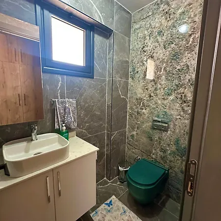 Yeni Iskele 3 Yatak Odali Muestakil Ortak Havuzlu