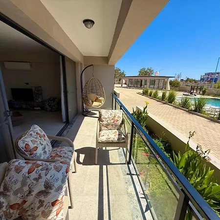 Yeni Iskele 3 Yatak Odali Muestakil Ortak Havuzlu * Kyrenia (Northern Cyprus)